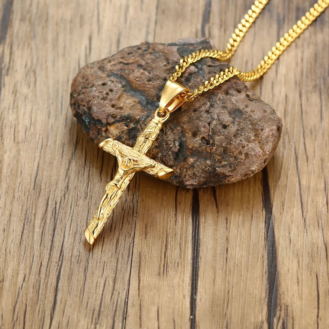 collar de Jesús en la cruz